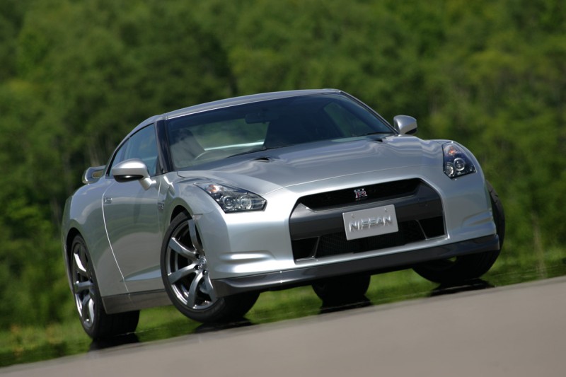 2009_Nissan_GTR_5