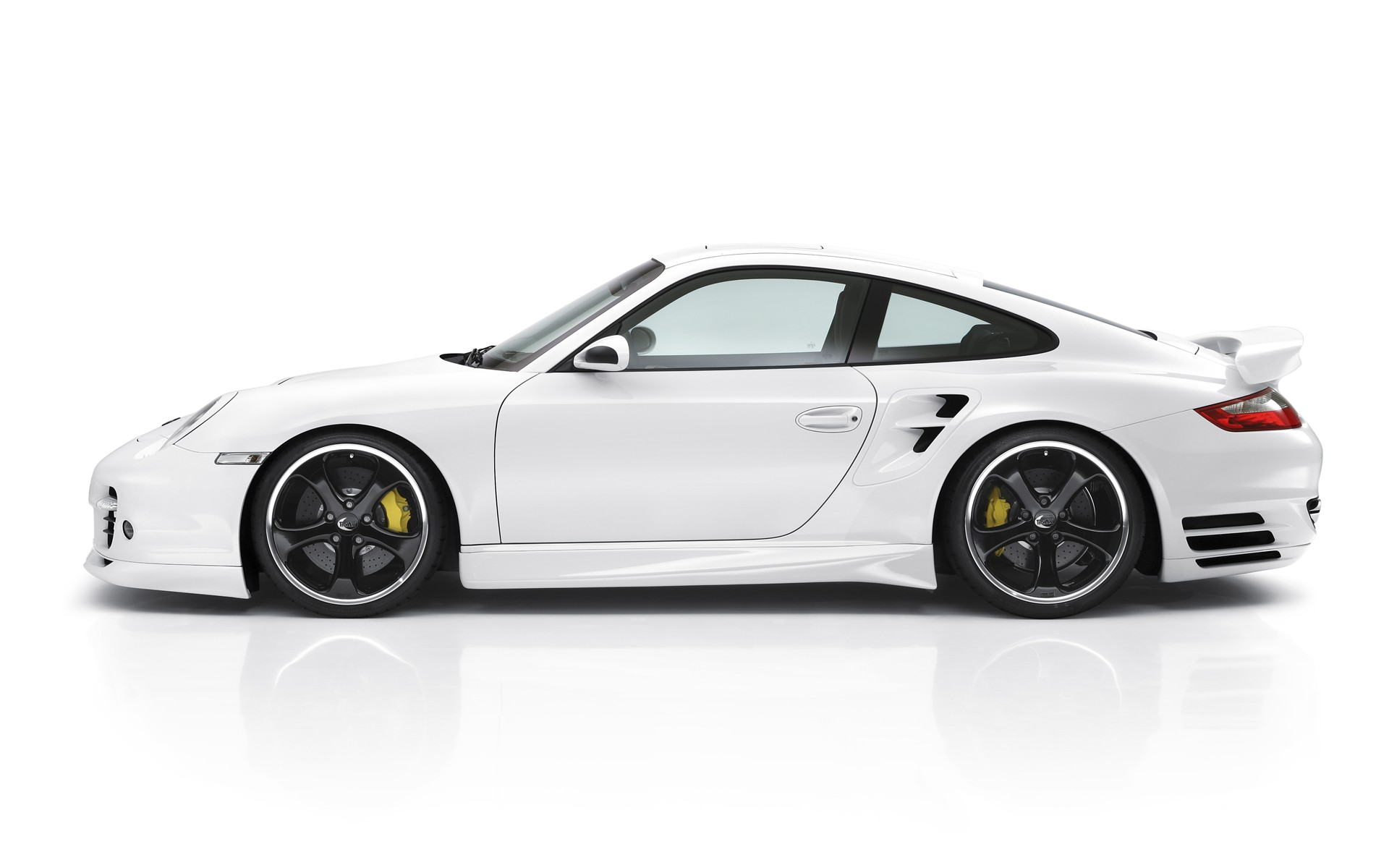 TechArt-Porsche-911-Turbo-997-widescreen-05